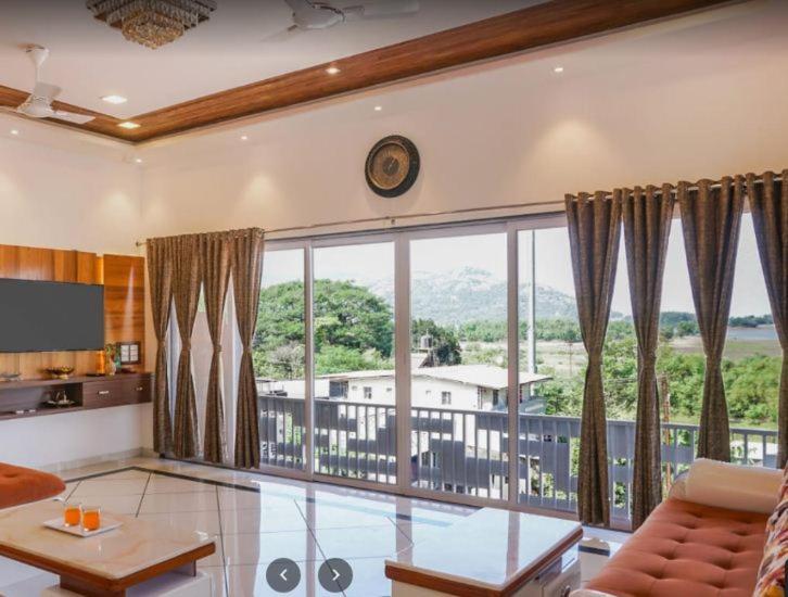 7Bhk Villa With Wonderful View And Good Food Lonavala Esterno foto